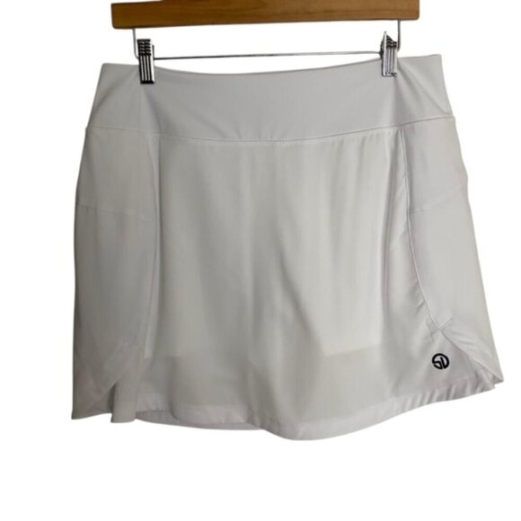 NWT Straight Down Nelly Skirt in White Large - Picture 1 of 6